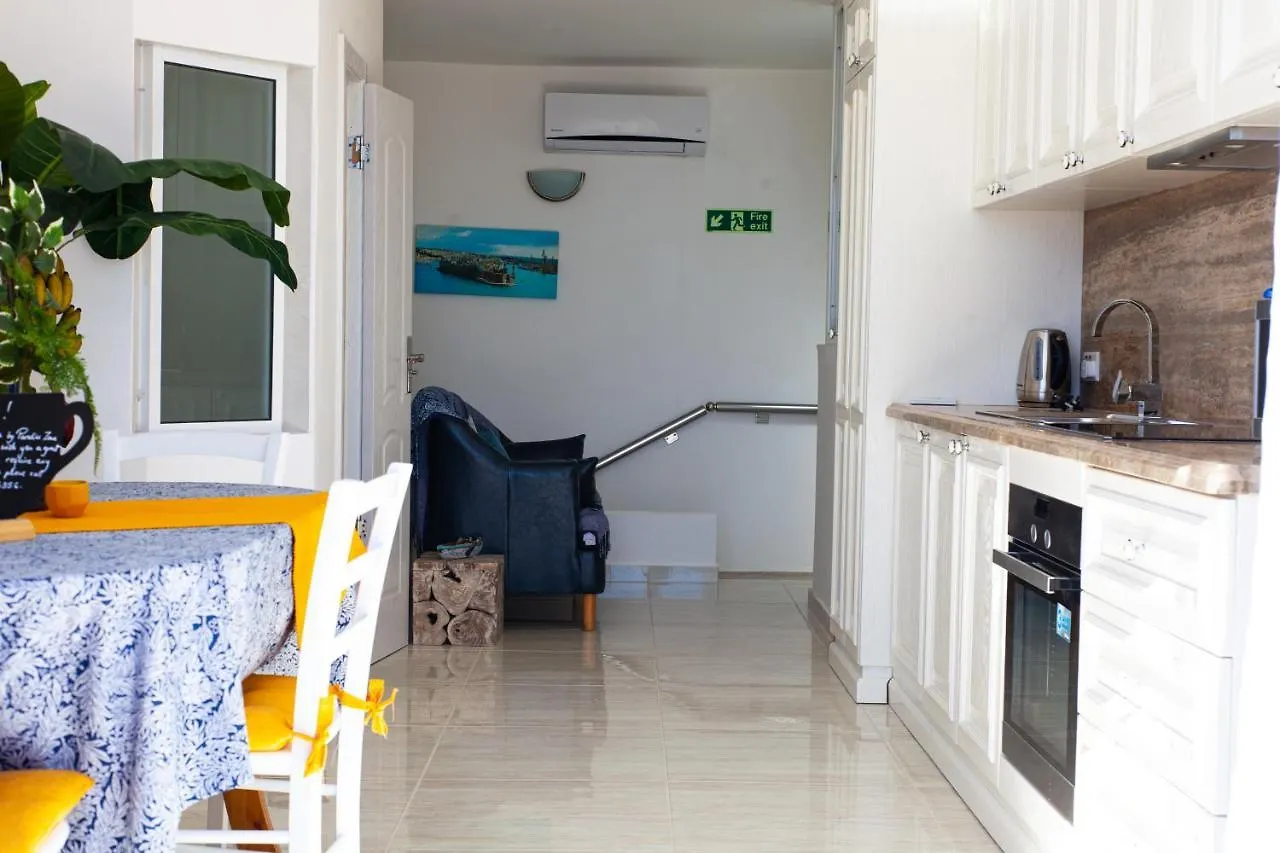 Violetta Apartment Birzebbuga